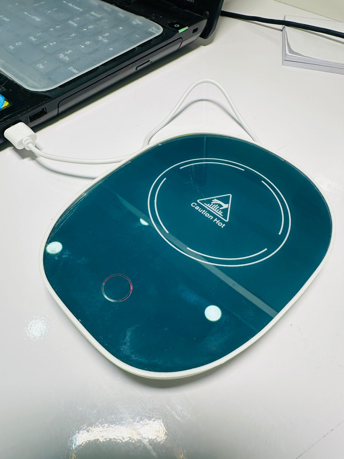 PLATILLO CALENTADOR DE BEBIDAS CON PUERTO USB